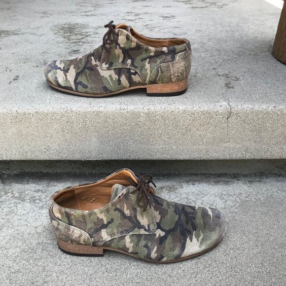 Fluevog Radio CBC Camo Oxfords Size 7.5 - Picture 2 of 10